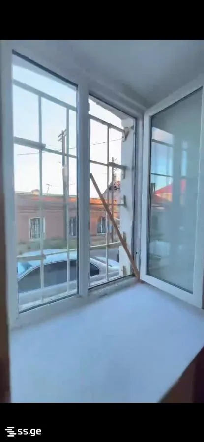 2 room Flat For Rent. Avlabari · 6/10