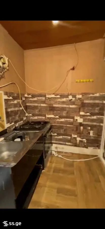 2 room Flat For Rent. Avlabari · 10