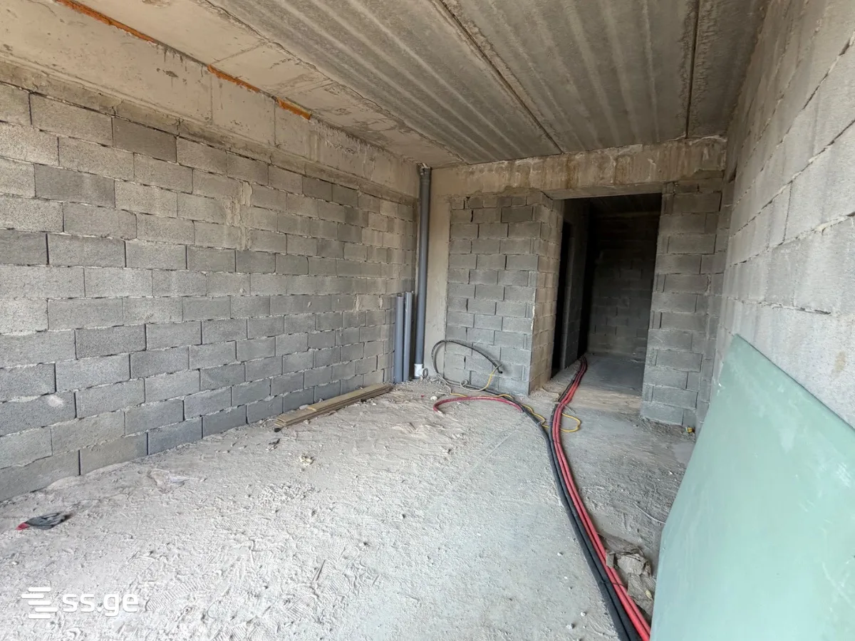 4 room Flat For Sale. Gldani · 8/12