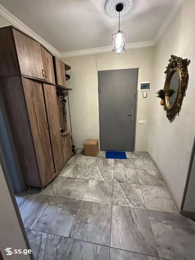 4 room Flat For Sale. Varketili · 2