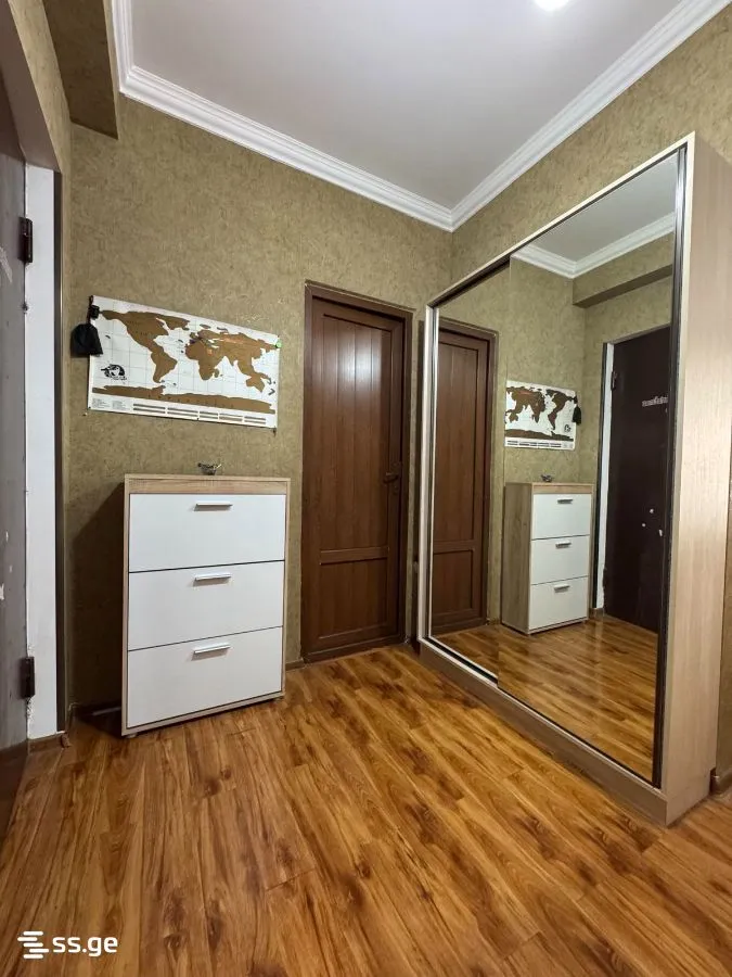 3 room Flat For Sale. Didi digomi · 2