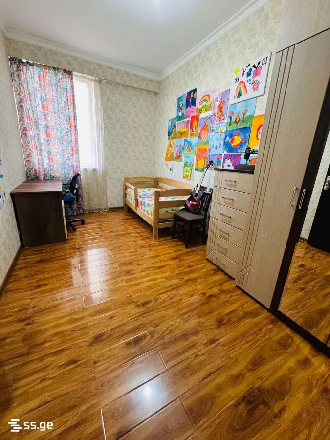 3 room Flat For Sale. Didi digomi · 4