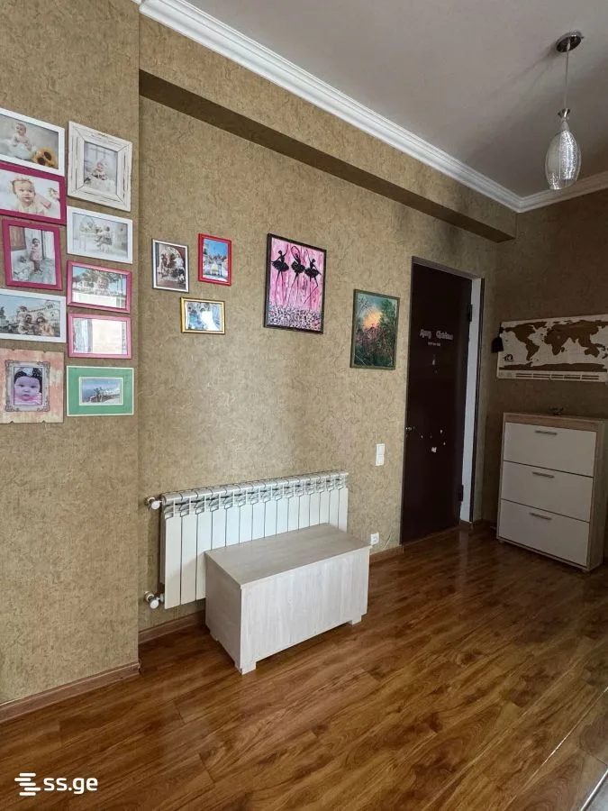 3 room Flat For Sale. Didi digomi · 6/12