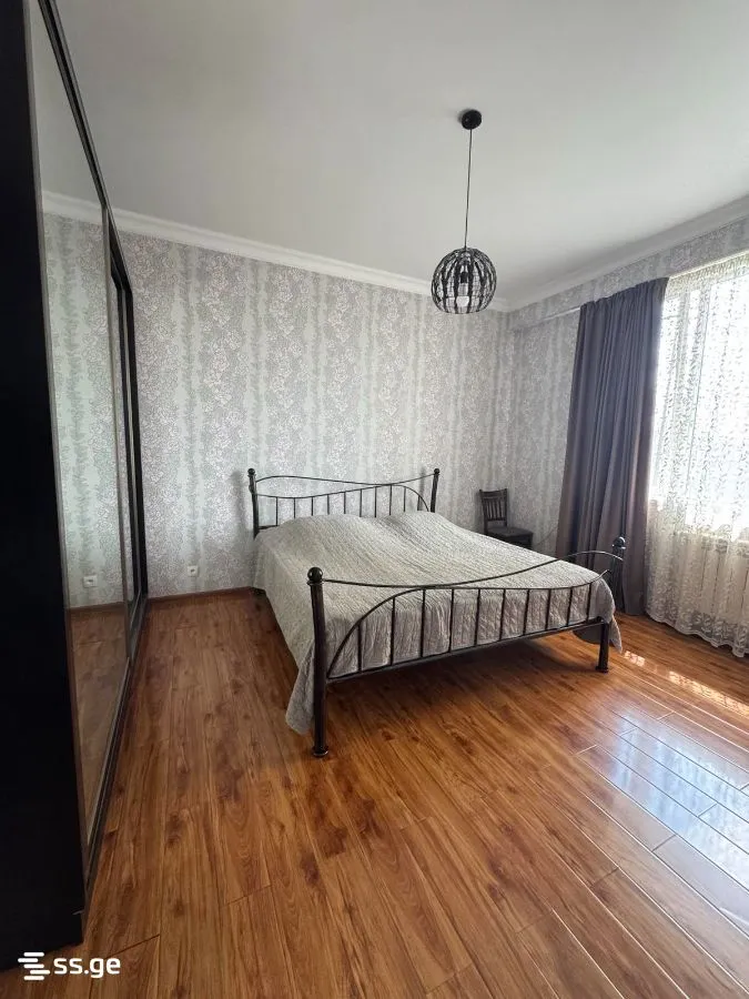 3 room Flat For Sale. Didi digomi · 9
