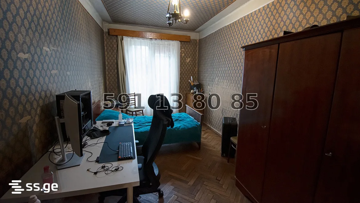 3 room Flat For Sale. Saburtalo · 8/12