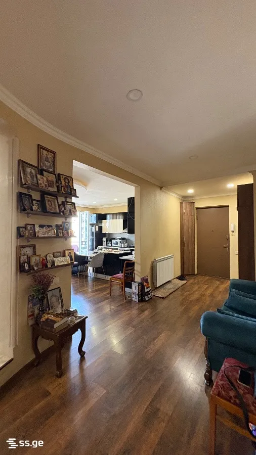 3 room Flat For Sale. Saburtalo · 4