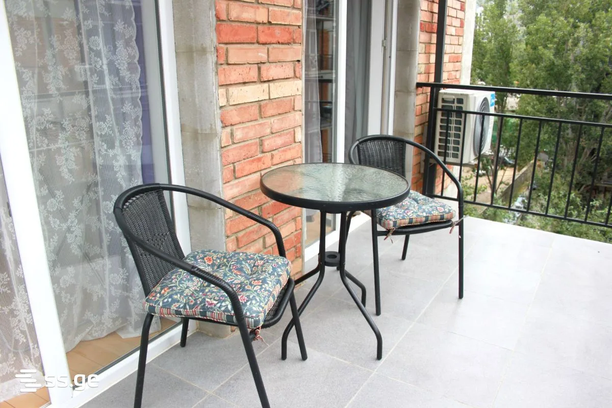 2 room Flat For Rent. Saburtalo · 10/12