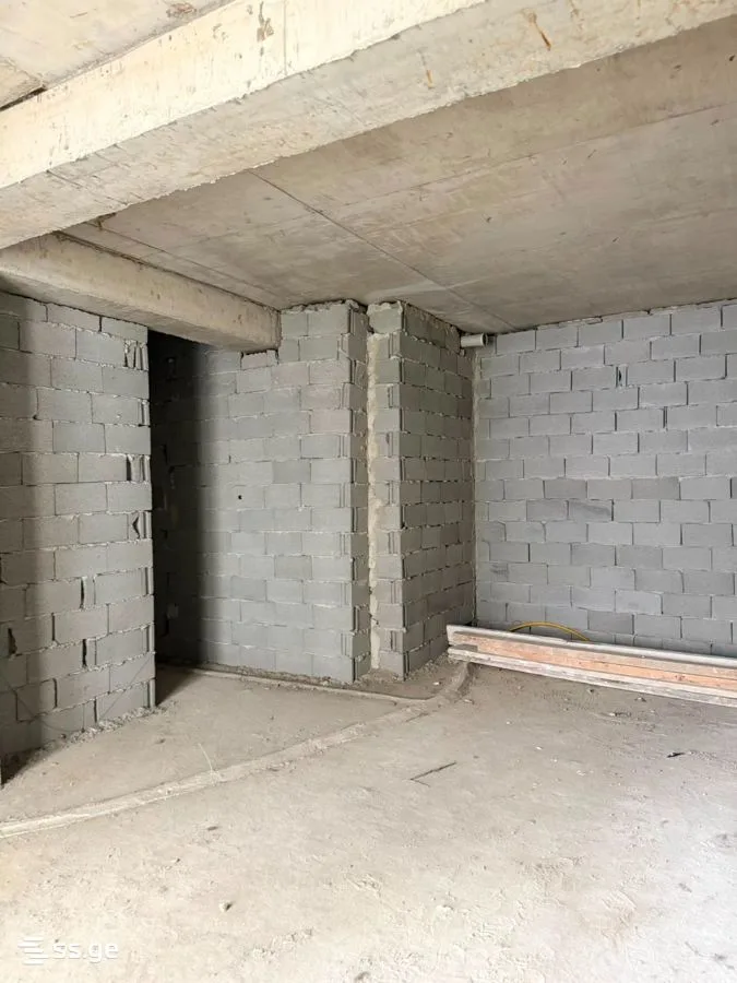 3 room Flat For Sale. Ortachala · 3/11