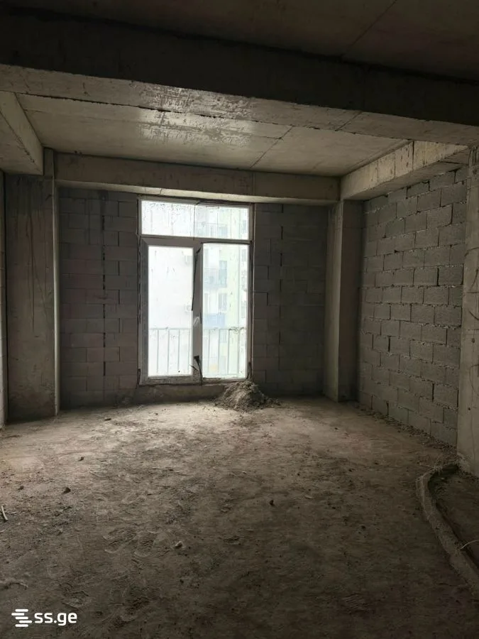 3 room Flat For Sale. Ortachala · 4/11