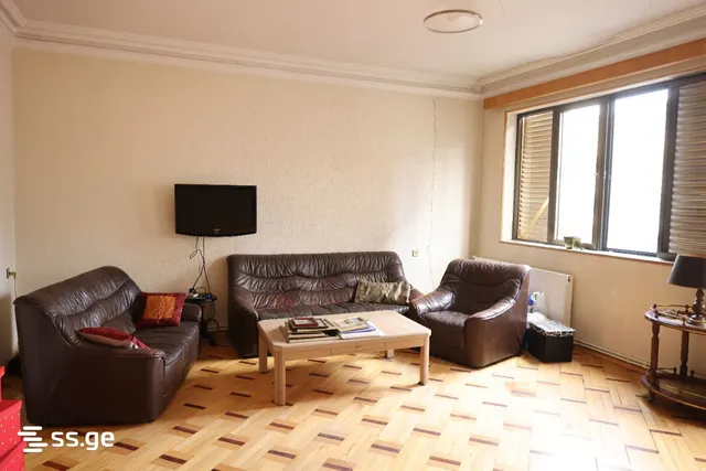 5 room Flat For Sale. Saburtalo