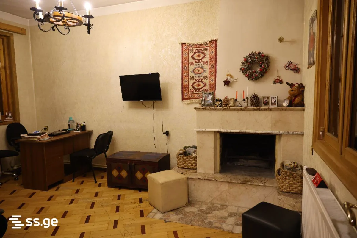 5 room Flat For Sale. Saburtalo · 7/12