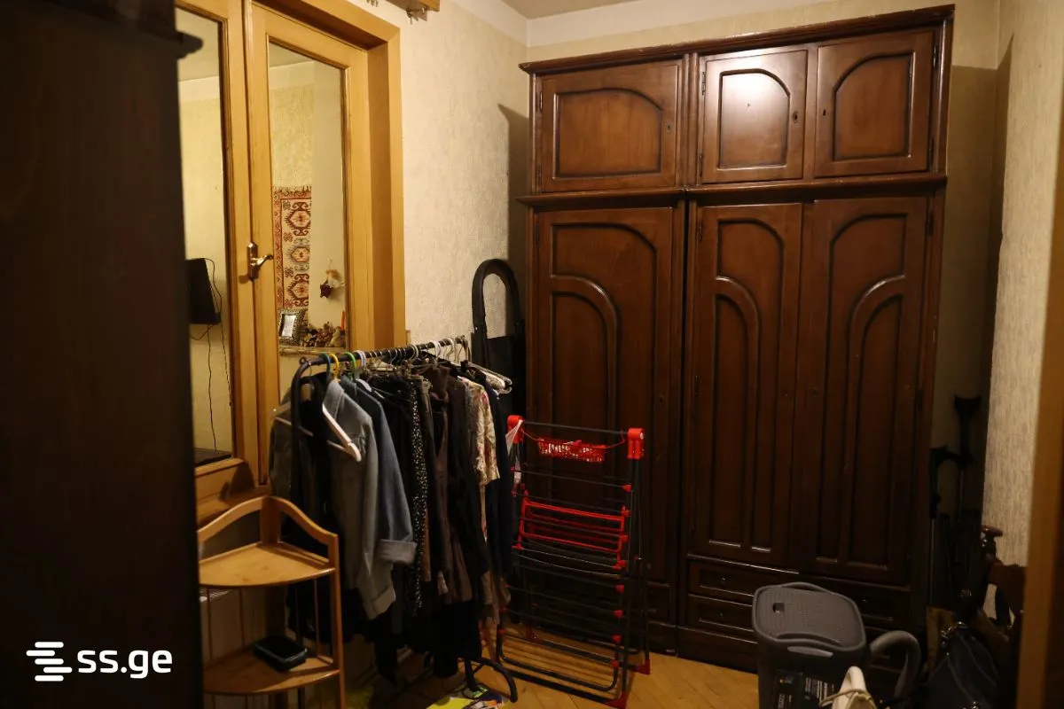 5 room Flat For Sale. Saburtalo · 11