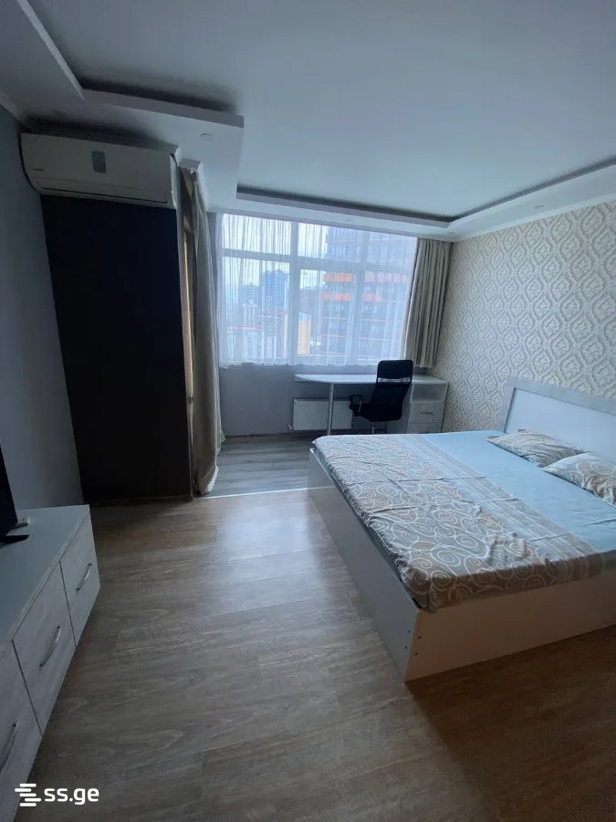 1 room Flat For Rent. Batumi · 4/4