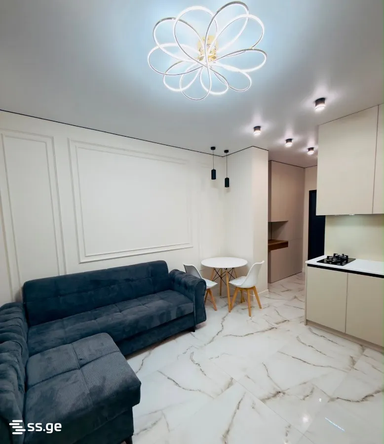 2 room Flat For Sale. Batumi · 3