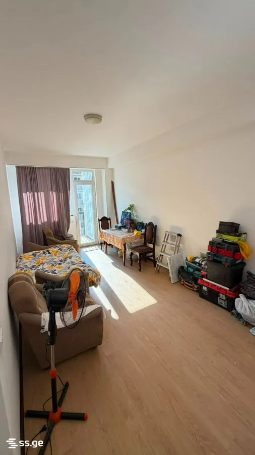 2 room Flat For Sale. Varketili · 6