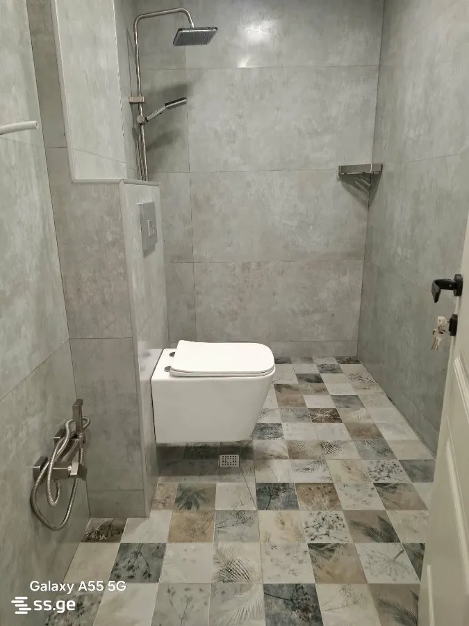 1 room Flat For Sale. Batumi · 4