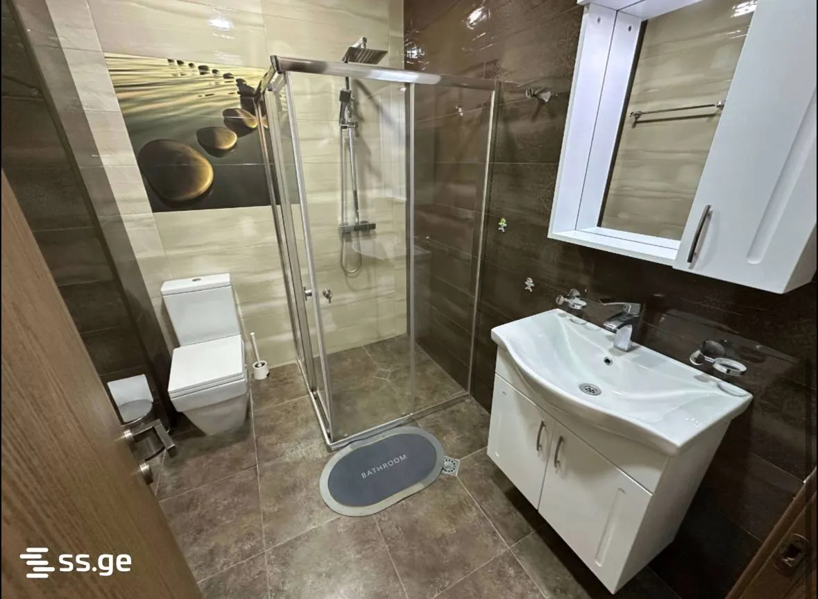 2 room Flat For Rent. Batumi · 8