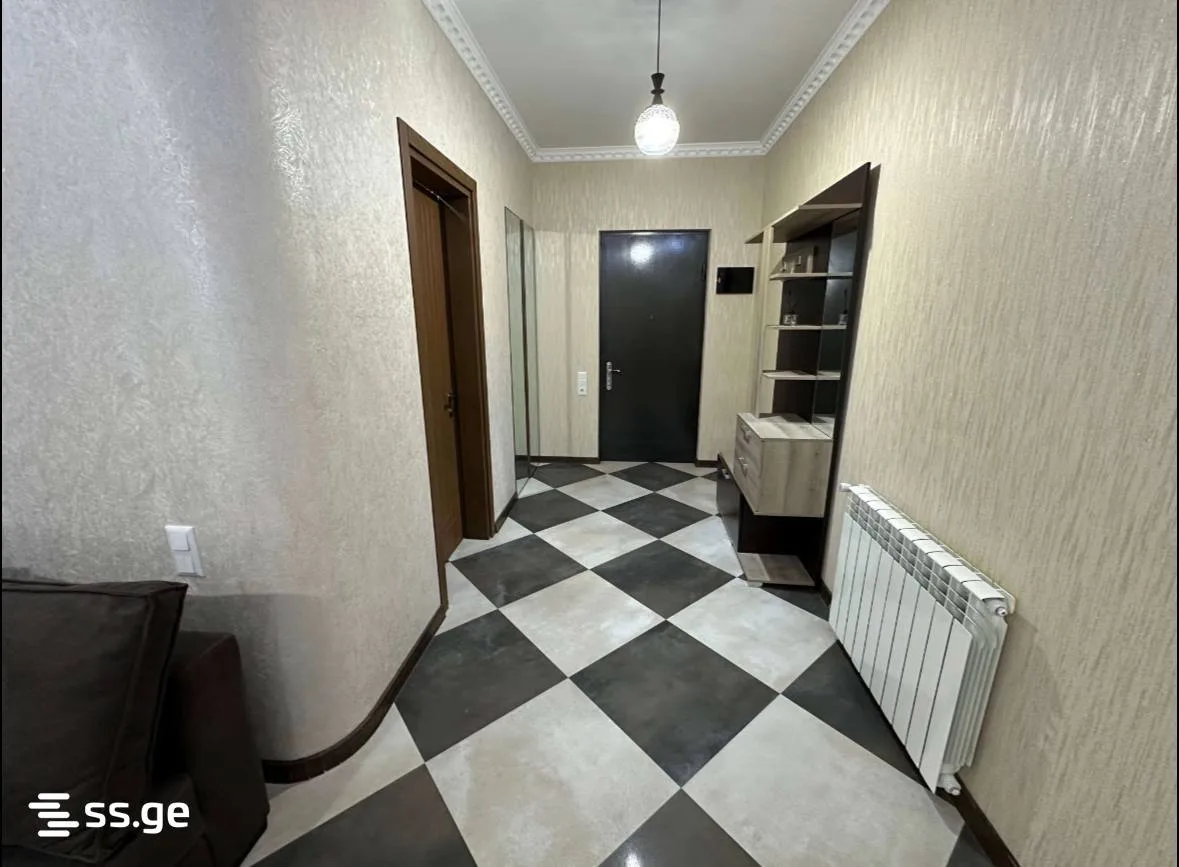 2 room Flat For Rent. Batumi · 9/10