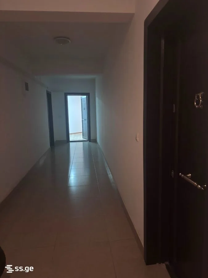 3 room Flat For Sale. Isani · 3/12