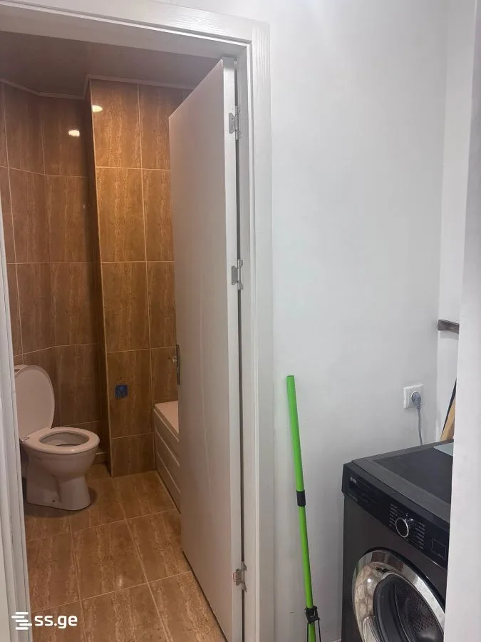 3 room Flat For Sale. Isani · 5/12