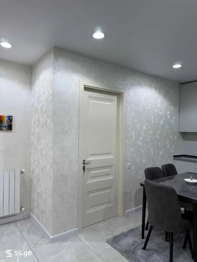 3 room Flat For Rent. Batumi · 3