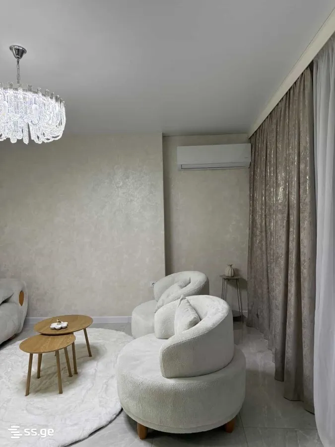 3 room Flat For Rent. Batumi · 6