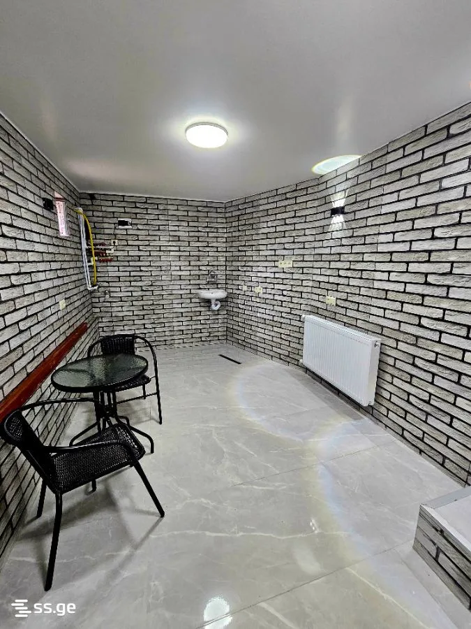 2 room Flat For Rent. Batumi · 8/12