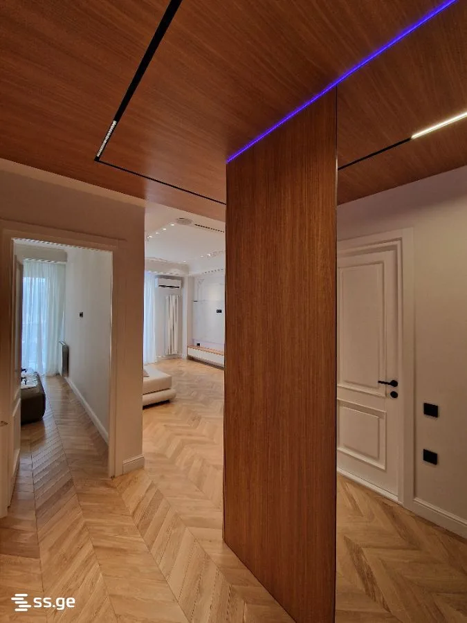 2 room Flat For Sale. Saburtalo · 6/12