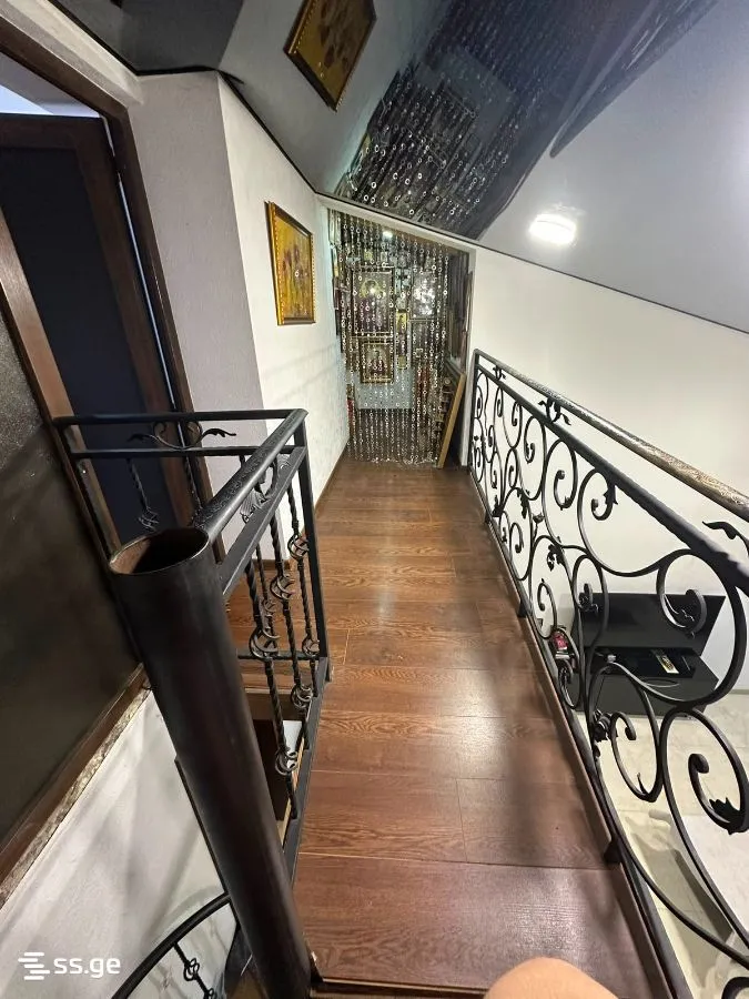 4 room Flat For Rent. Districts of Vazha-Pshavela · 7