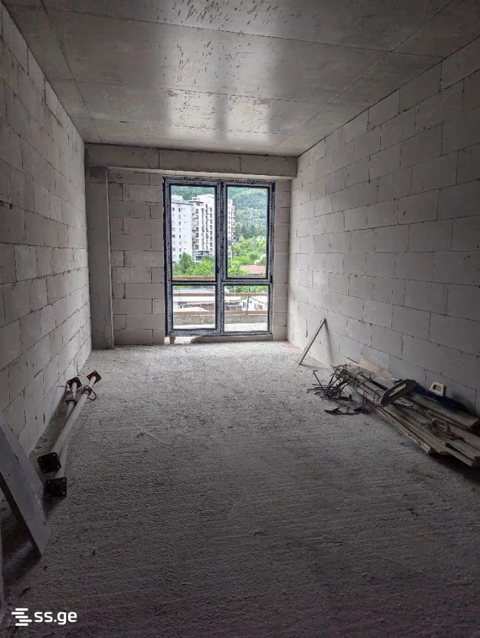 2 room Flat For Sale. Ortachala · 6/12