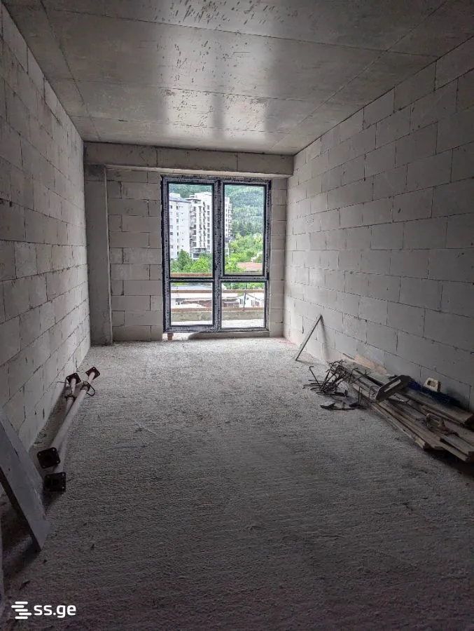 2 room Flat For Sale. Ortachala · 6