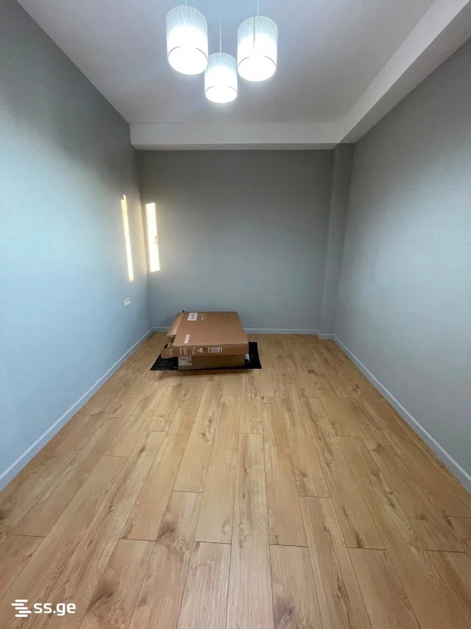 3 room Flat For Sale. Didube · 9/12