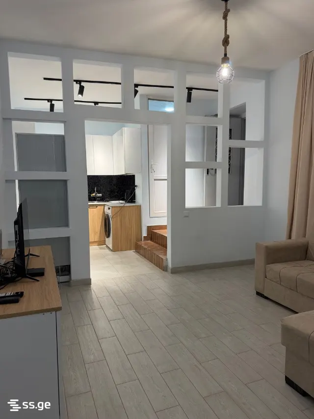 6 room Flat For Sale. Chugureti
