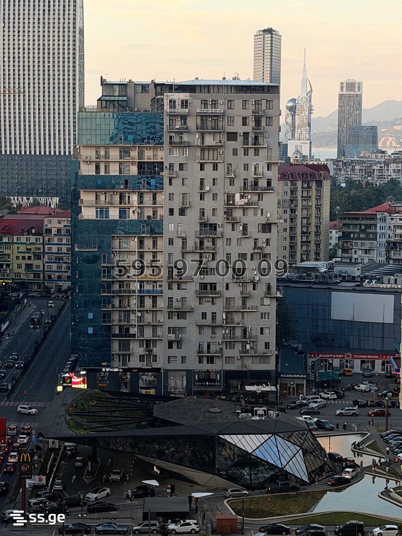 2 room Flat For Sale. Batumi