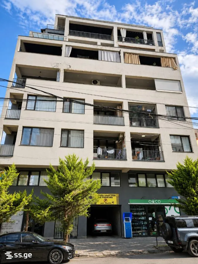 3 room Flat For Sale. Saburtalo · 8