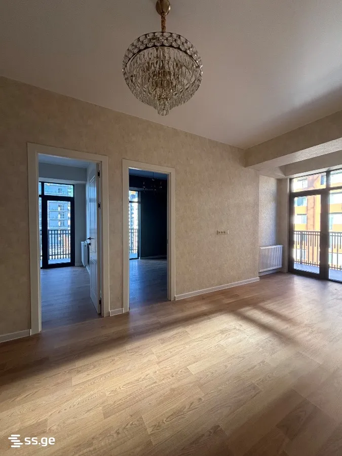 3 room Flat For Sale. Didi digomi · 4