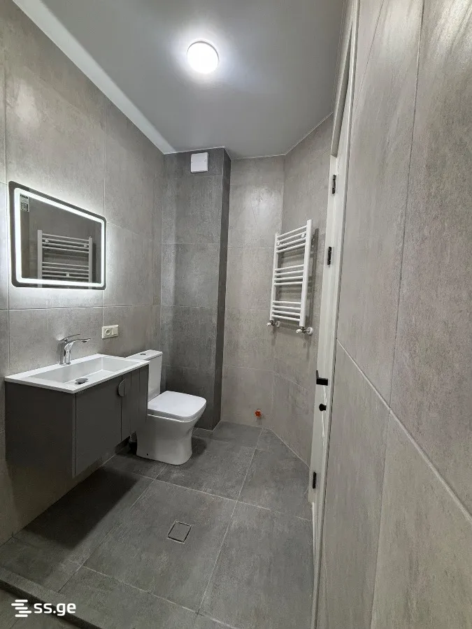 3 room Flat For Sale. Didi digomi · 9