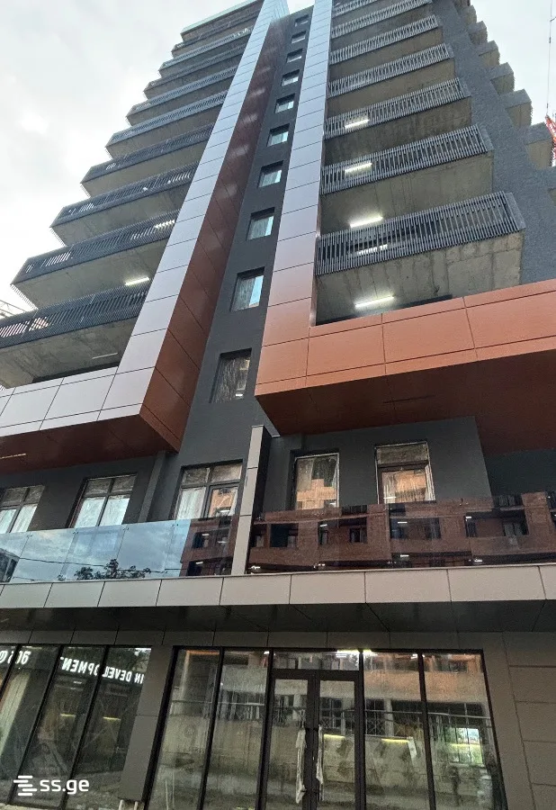 3 room Flat For Sale. Didi digomi · 11/12