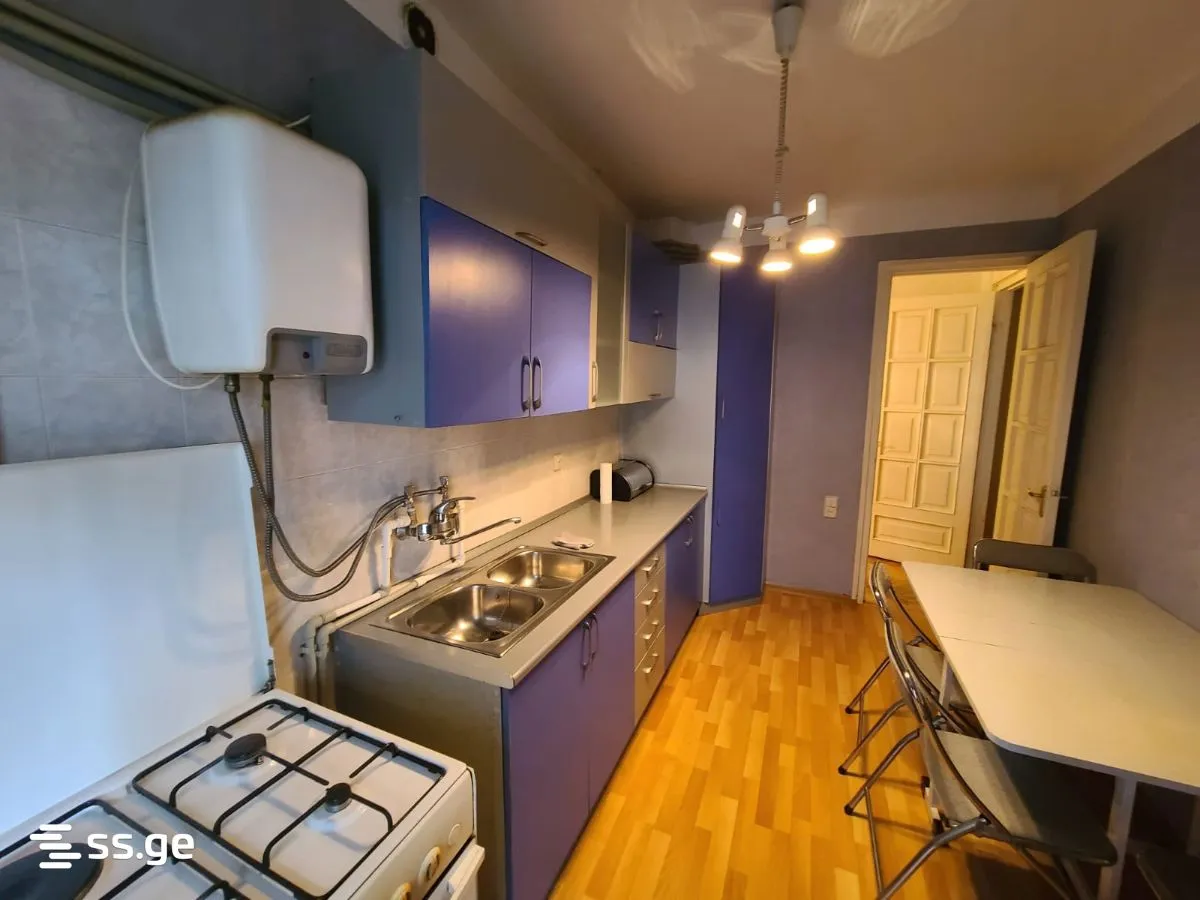 4 room Flat For Sale. Vake · 11