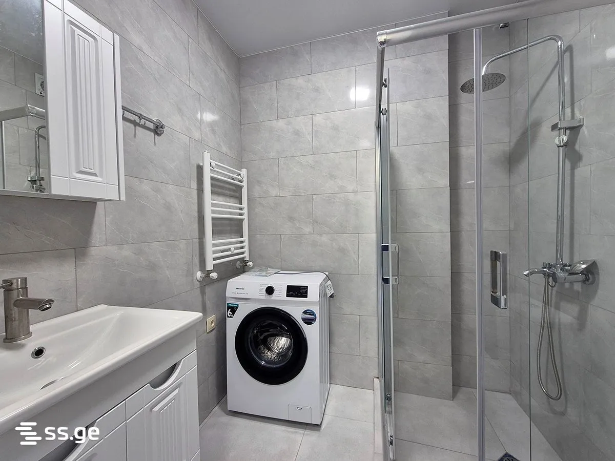 1 room Flat For Sale. Batumi · 11