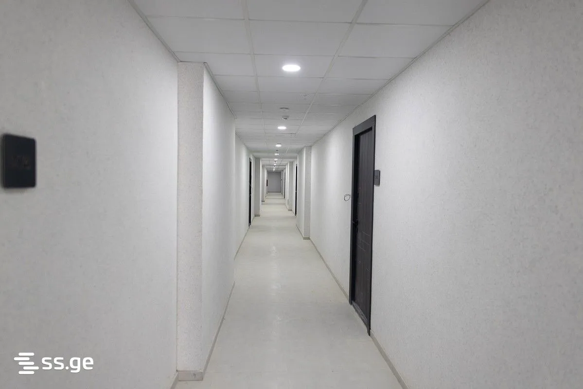 4 room Flat For Sale. Saburtalo · 1/12