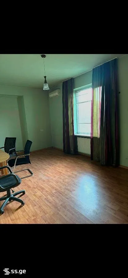 5 room Flat For Sale. Saburtalo · 9