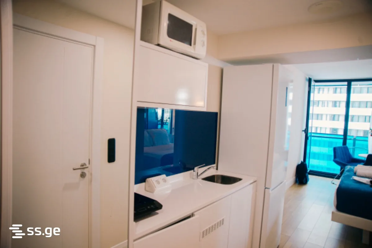 1 room Flat For Sale. Batumi · 5/8