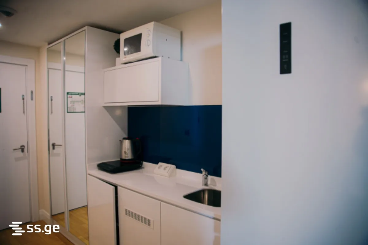 1 room Flat For Sale. Batumi · 6
