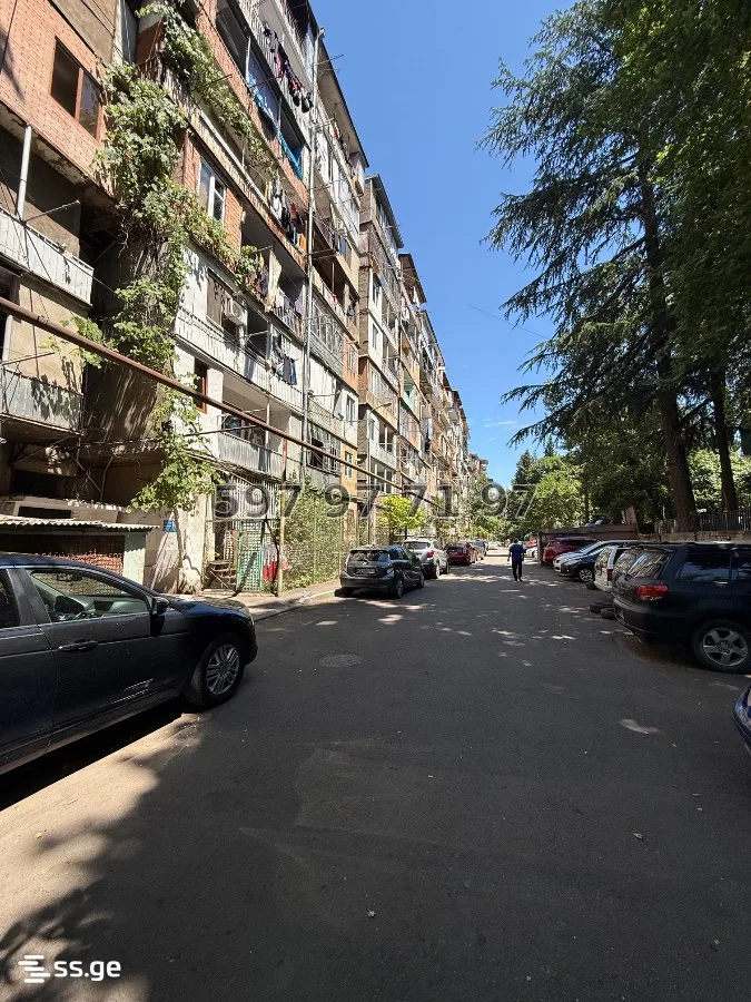 3 room Flat For Sale. Nadzaladevi · 10/12