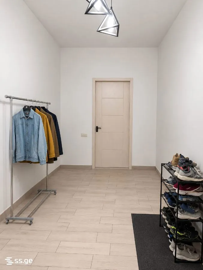 3 room Flat For Sale. Saburtalo · 10