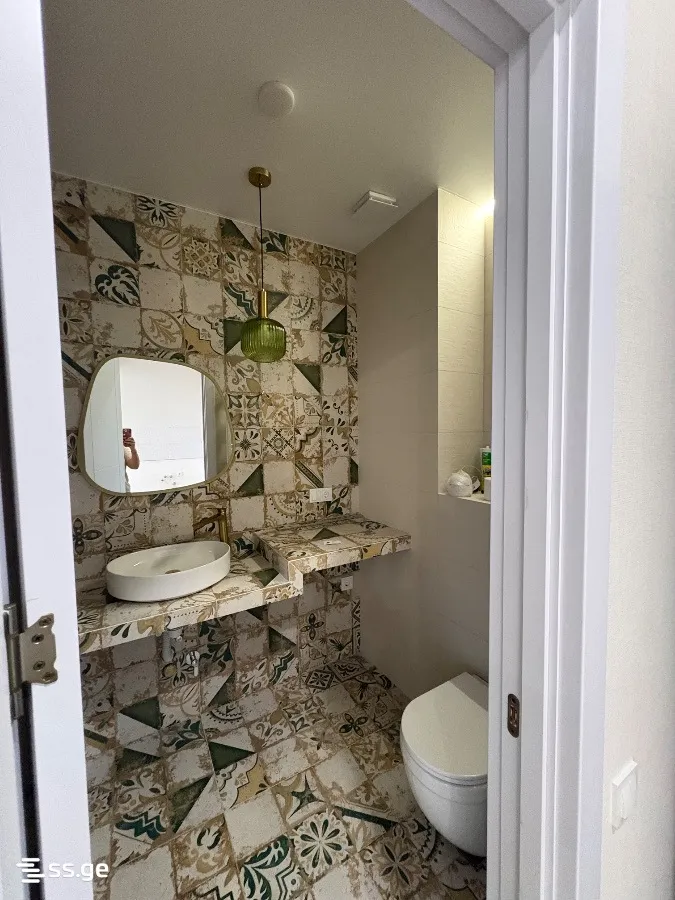 2 room Flat For Sale. Didi digomi · 7