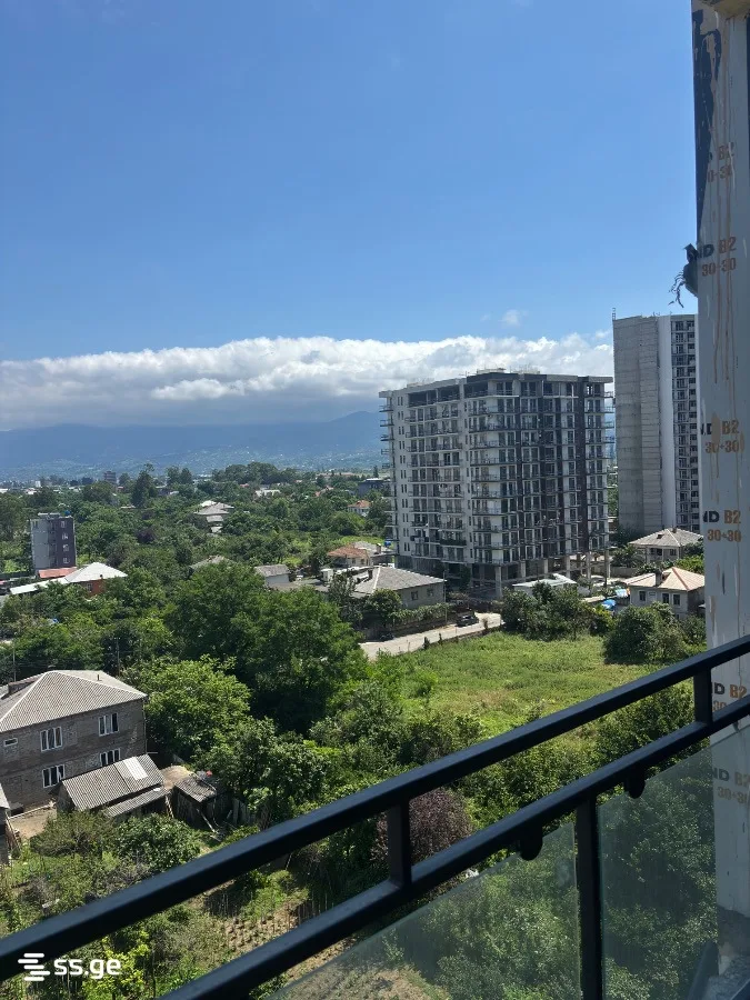 1 room Flat For Sale. Batumi · 3/5