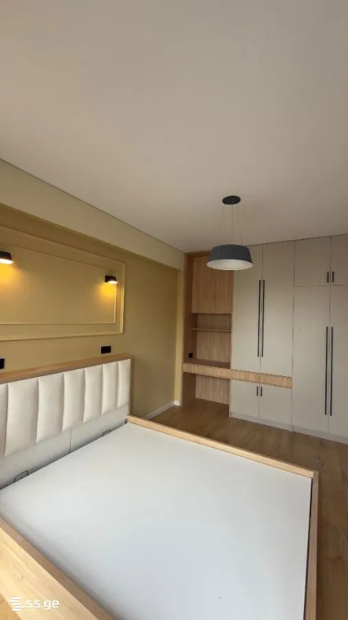 2 room Flat For Sale. Digomi · 5