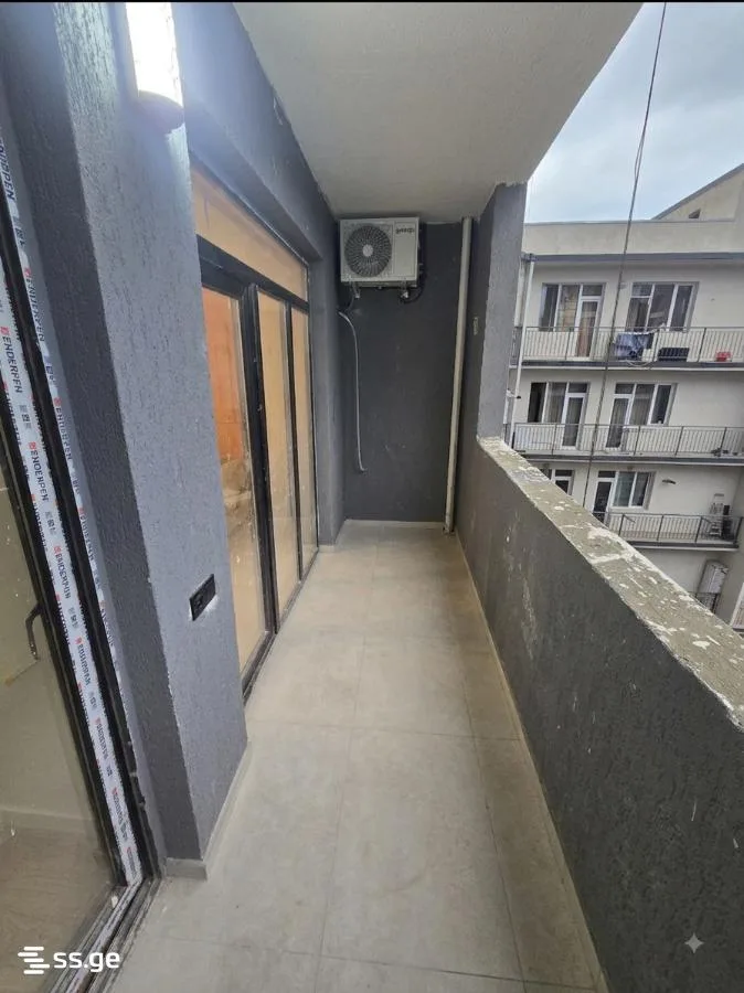 2 room Flat For Sale. Digomi · 12/12